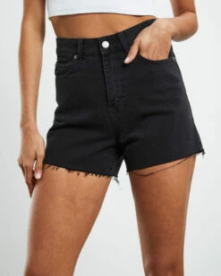Dr. Denim Nora Short Black Retro