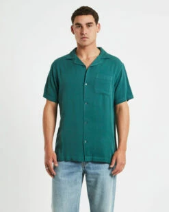 Insight Reckoner Short Sleeve Resort Shirt Forest Green