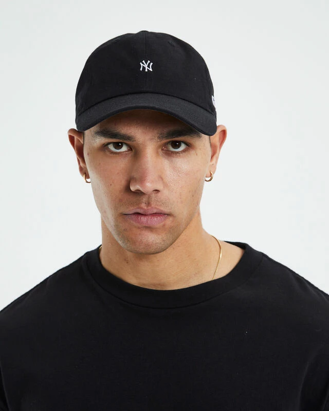 NEW ERA Causal Classic New York Yankees Cap Black/White 3 NEW ERA Causal Classic New York Yankees Cap Black/White