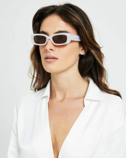Norm Sunglasses Milky