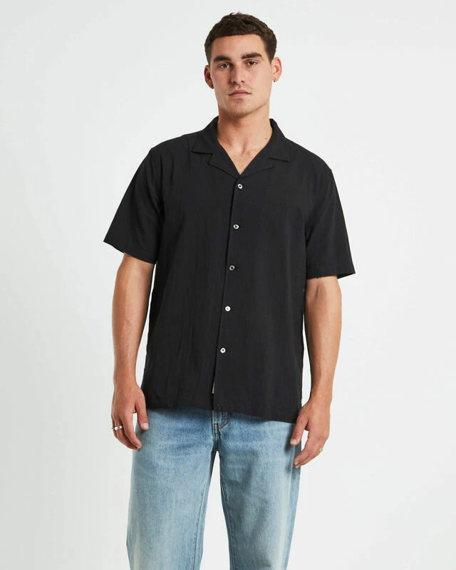 Heggie Short Sleeve Resort Shirt Black 3 Heggie Short Sleeve Resort Shirt Black