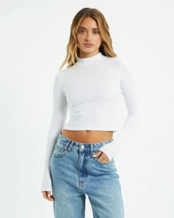 Ribbed Long Sleeve Crop Skivvy White