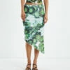 Tansu Skirt X-Ray Blurred Daisy Green -Insight Shop 1 42056