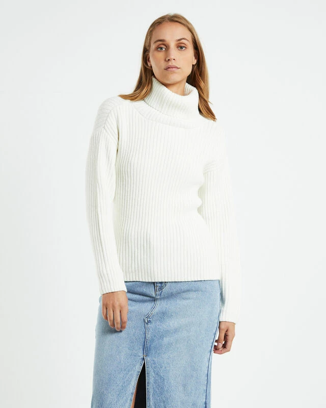 Amina Tie Back Boxy Knit Jumper White 3 Amina Tie Back Boxy Knit Jumper White