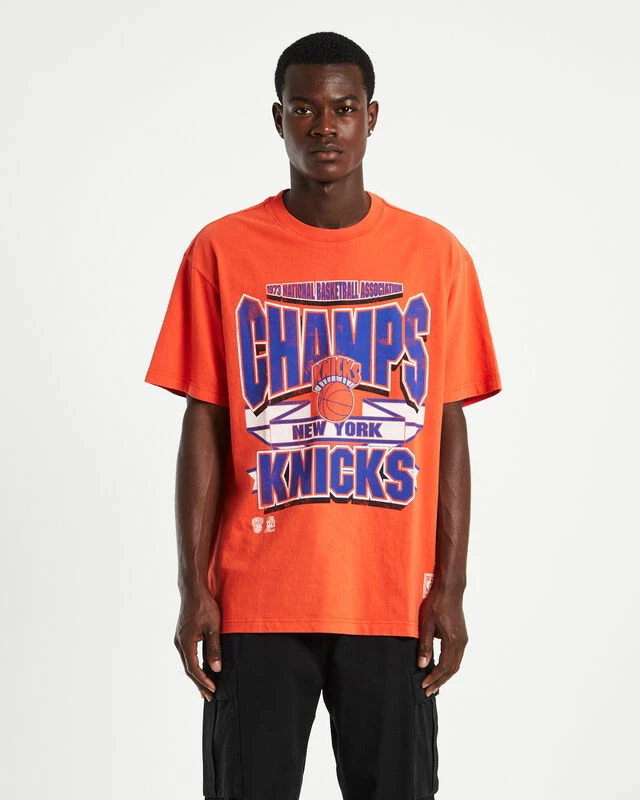 Mitchell & Ness The Champs New York Knicks T-Shirt Orange 3 Mitchell & Ness The Champs New York Knicks T-Shirt Orange