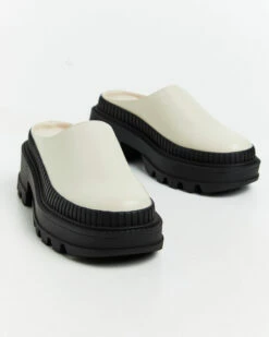 Platform Clogs Vanilla/Black
