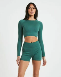Long Sleeve Rib Crop Top In Forest Green