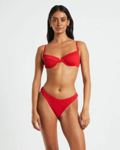 Rib Cut Out Underwire Bikini Top In Red