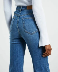 Insight Lenny Flare Jeans Blue Dusk -Insight Shop 12 3304