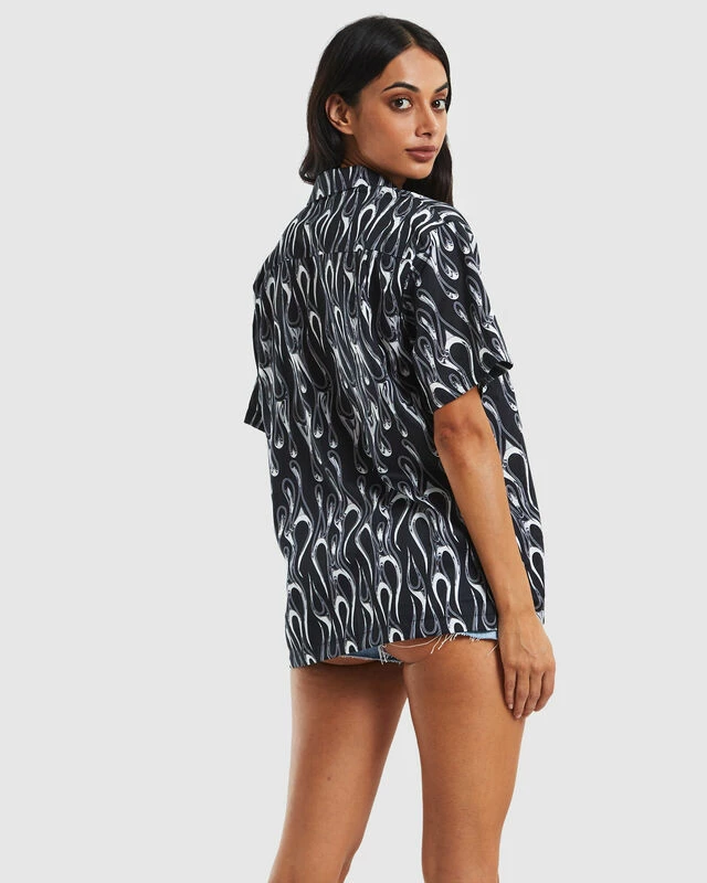 Hawaiian Short Sleeve Shirt Burning Out Black/White 4 Hawaiian Short Sleeve Shirt Burning Out Black/White - Image 2
