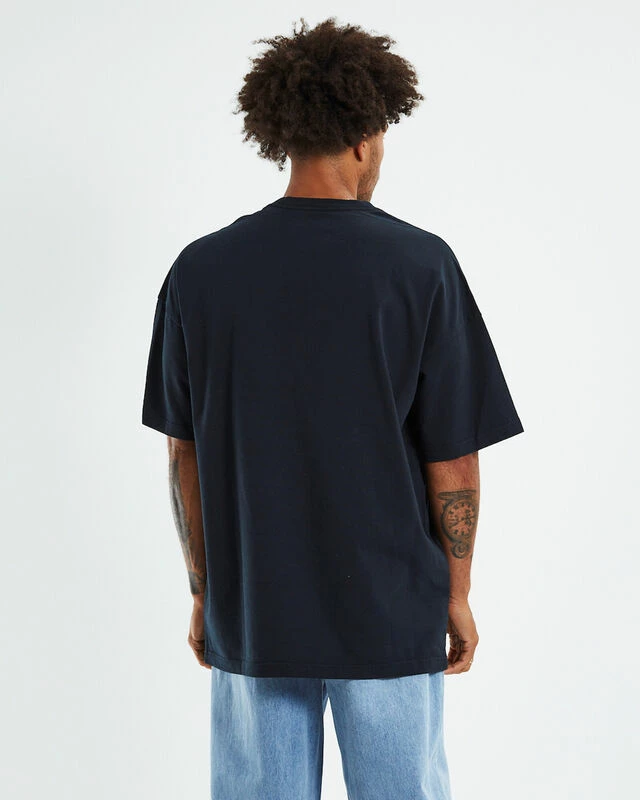 Mitchell & Ness Underscore Charlotte Hornets T-shirt Faded Black 4 Mitchell & Ness Underscore Charlotte Hornets T-shirt Faded Black - Image 2