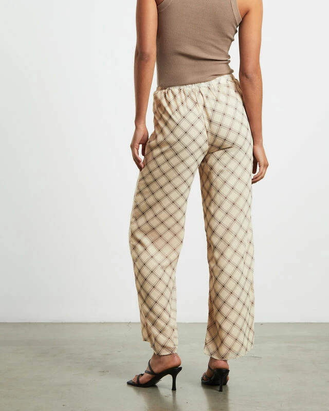 Candice Pants In Check Print 4 Candice Pants In Check Print - Image 2