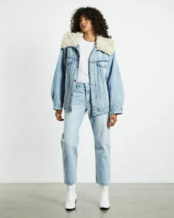 Levis XL Sherpa Trucker Jacket The Other Way Indigo Blue 10 Levis XL Sherpa Trucker Jacket The Other Way Indigo Blue -Insight Shop 3 20135