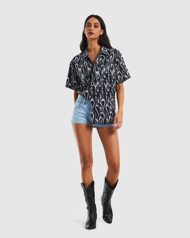 Hawaiian Short Sleeve Shirt Burning Out Black/White 5 Hawaiian Short Sleeve Shirt Burning Out Black/White - Image 3