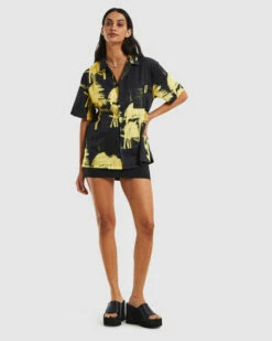 Hawaiian Short Sleeve Shirt Windy Nice Black/Yellow 10 Hawaiian Short Sleeve Shirt Windy Nice Black/Yellow -Insight Shop 3 25206