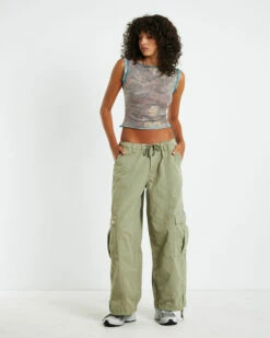 BDG Urban Outfitters BDG Toni Cargo Pants Khaki -Insight Shop 3 25254