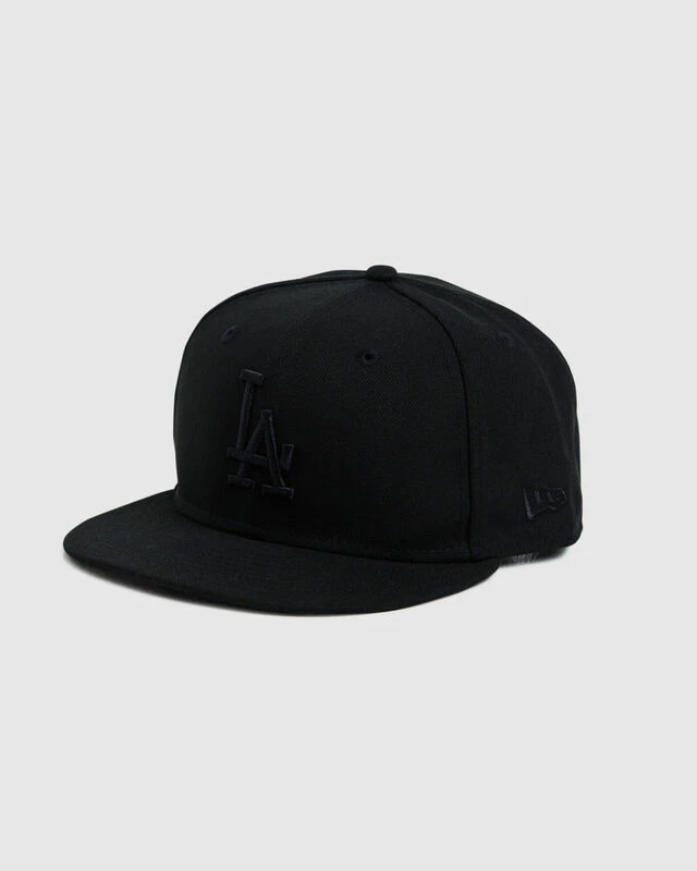 NEW ERA 9Fifty Los Angeles Dodgers Snapback Black On Black 5 NEW ERA 9Fifty Los Angeles Dodgers Snapback Black On Black - Image 3