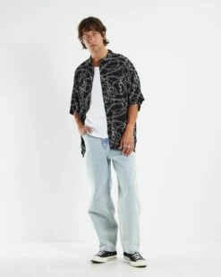 Chains Oversized Short Sleeve Shirt Black -Insight Shop 3 30172