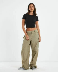 Baby Tee Black -Insight Shop 3 31008