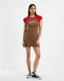 Mills Outline Raglan T-Shirt Dress Brown/Red -Insight Shop 3 39075