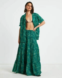 Lola Short Sleeve Relaxed Shirt In Floral Green -Insight Shop 3 75416