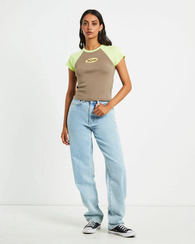 Infinity Short Sleeve Raglan Tee In Taupe Brown 5 Infinity Short Sleeve Raglan Tee In Taupe Brown - Image 3