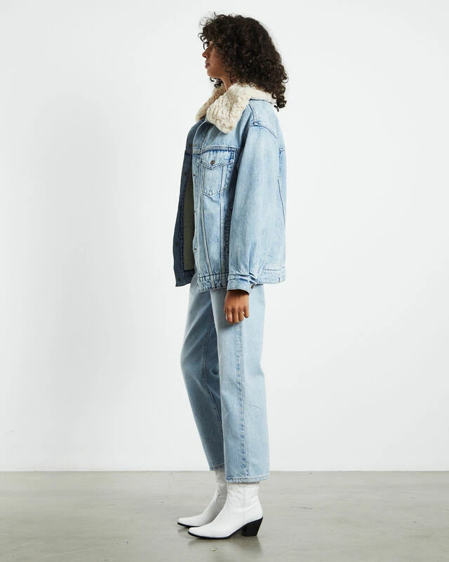 Levis XL Sherpa Trucker Jacket The Other Way Indigo Blue 6 Levis XL Sherpa Trucker Jacket The Other Way Indigo Blue - Image 4