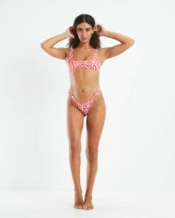 90's Crop Bikini Top Fuego Pink 11 90's Crop Bikini Top Fuego Pink -Insight Shop 4 23343