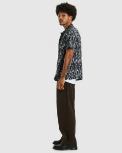 Hawaiian Short Sleeve Shirt Burning Out Black/White 11 Hawaiian Short Sleeve Shirt Burning Out Black/White -Insight Shop 4 23621