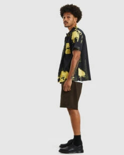 Hawaiian Short Sleeve Shirt Windy Nice Black/Yellow 11 Hawaiian Short Sleeve Shirt Windy Nice Black/Yellow -Insight Shop 4 25207