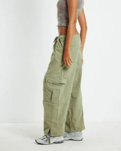 BDG Urban Outfitters BDG Toni Cargo Pants Khaki -Insight Shop 4 25255