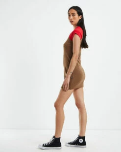 Mills Outline Raglan T-Shirt Dress Brown/Red -Insight Shop 4 39076