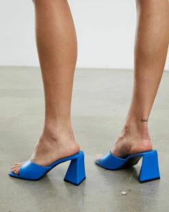 Highlight Heels Blue -Insight Shop 4 49908