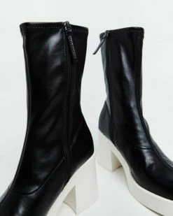 Steve Madden Uptake Boots Black -Insight Shop 4 51973