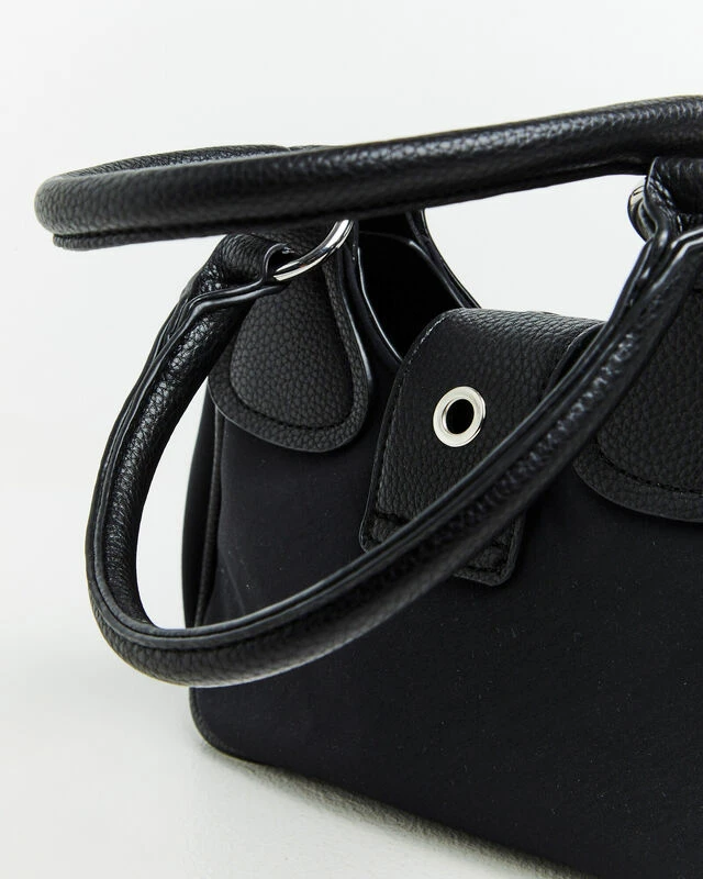 Wilde Nylon Crossbody Bag Black/Silver 6 Wilde Nylon Crossbody Bag Black/Silver - Image 4