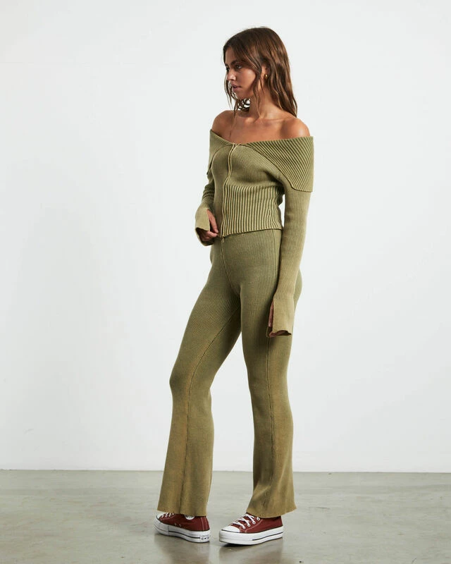 Angelique Zip Front Acid Rib Cardigan In Khaki Green 6 Angelique Zip Front Acid Rib Cardigan In Khaki Green - Image 4