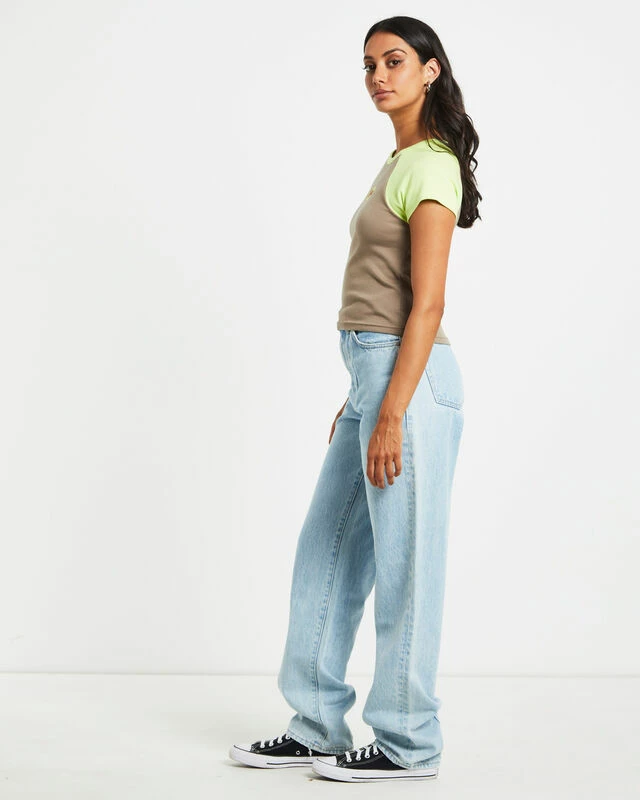 Infinity Short Sleeve Raglan Tee In Taupe Brown 6 Infinity Short Sleeve Raglan Tee In Taupe Brown - Image 4