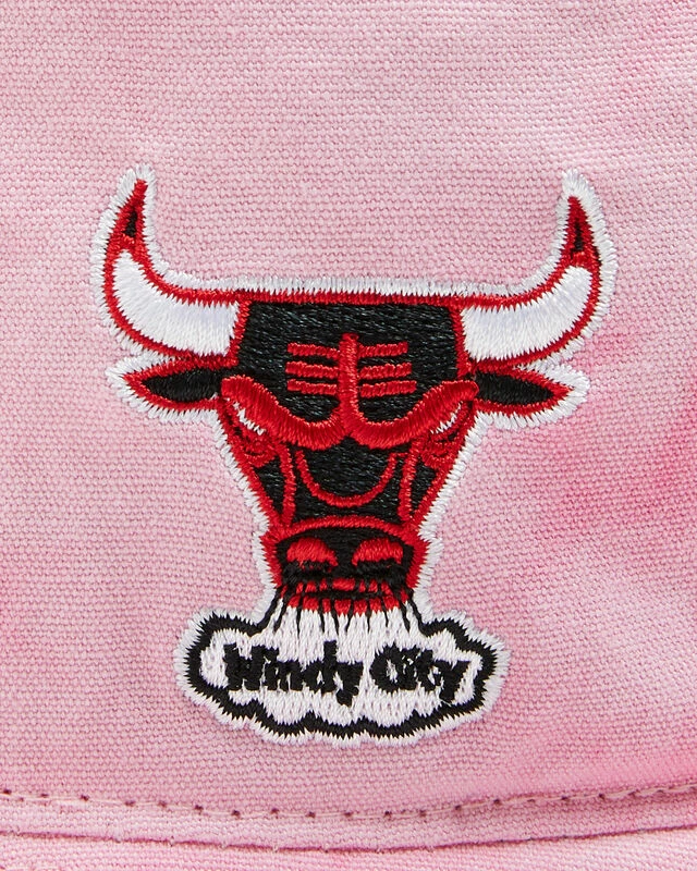 Mitchell & Ness Tie Dye Bulls Bucket Hat White/Pink 7 Mitchell & Ness Tie Dye Bulls Bucket Hat White/Pink - Image 5