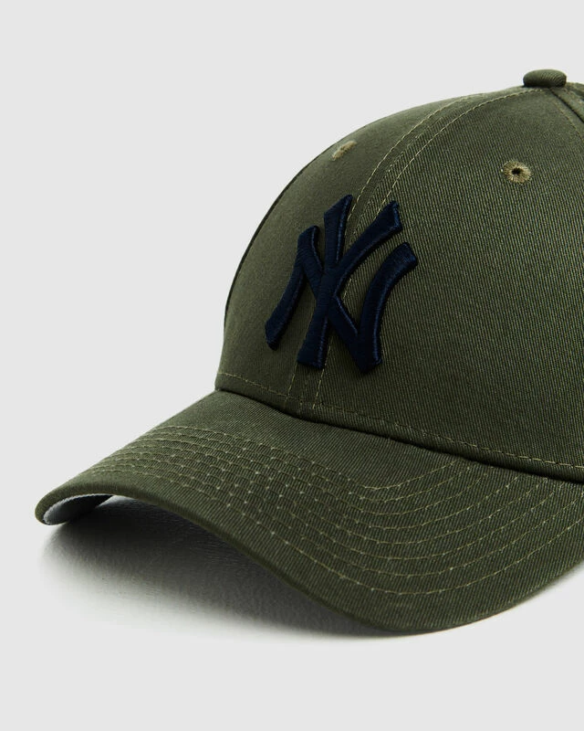 NEW ERA New York Yankees Cap Olive Green 7 NEW ERA New York Yankees Cap Olive Green - Image 5