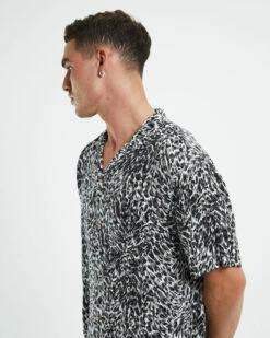 Insight Wilder Short Sleeve Shirt Black -Insight Shop 5 35405