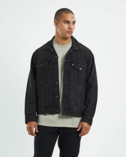 Levis Vintage Fit Trucker V Denim Jacket Black -Insight Shop 5 36730