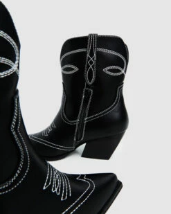 Cora Cowboy Boots Black -Insight Shop 5 46248