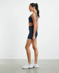 03 Outdoor Active Crop Bra Navy -Insight Shop 5 48650