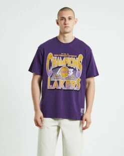 Mitchell & Ness NBA Champs Los Angeles Lakers T-shirt Purple -Insight Shop 5 50933