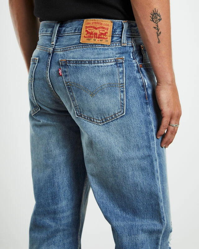 Levis 550 '92 Relaxed Jeans Whats Going On DX Blue 7 Levis 550 '92 Relaxed Jeans Whats Going On DX Blue - Image 5