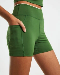 Pocket Seam Shorts Green/Cream -Insight Shop 5 59225