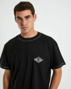 Scribble Contrast Short Sleeve T-Shirt Black 12 Scribble Contrast Short Sleeve T-Shirt Black -Insight Shop 5 59754