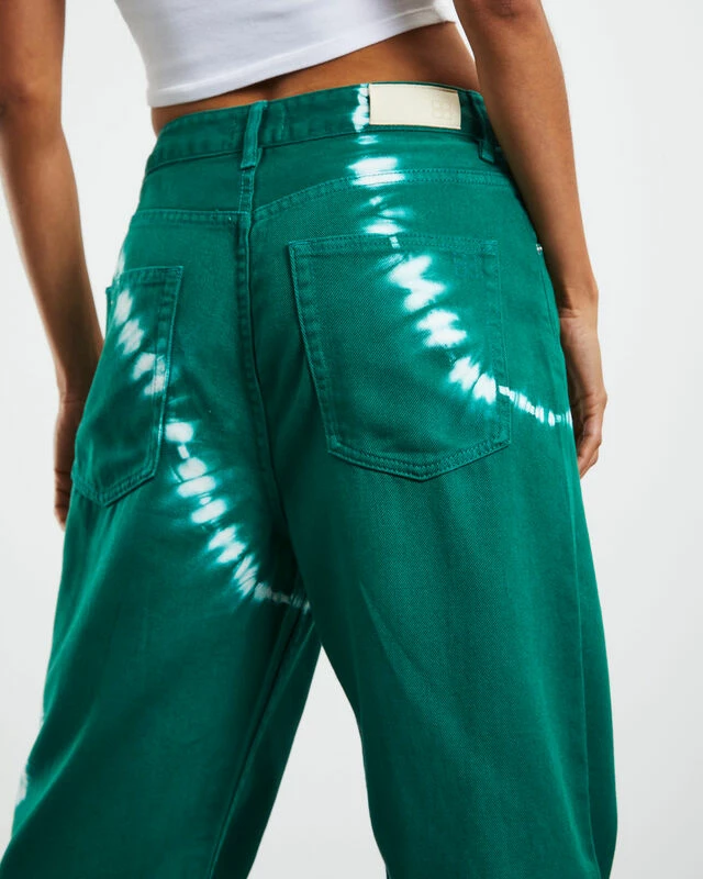 Insight Bobby Baggy Tie Dye Dad Jeans Green 8 Insight Bobby Baggy Tie Dye Dad Jeans Green - Image 6