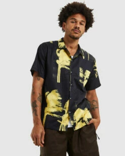 Hawaiian Short Sleeve Shirt Windy Nice Black/Yellow 13 Hawaiian Short Sleeve Shirt Windy Nice Black/Yellow -Insight Shop 6 25209