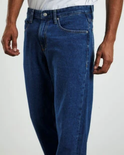 Calvin Klein 90s Straight Jeans Dark Blue -Insight Shop 6 45536